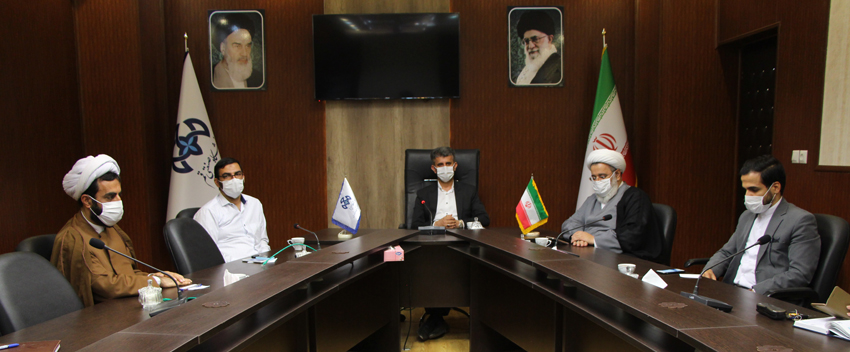 The Warm Meeting of the President of Qom University of Technology with the Staff of the Presidency