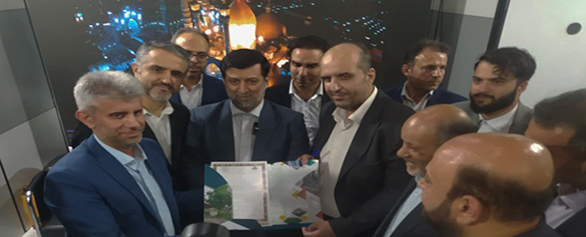 A cooperation memorandum between the Industrial University of Qom and the Association of Machine Shoe Industries of Qom Province has been signed.